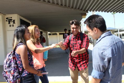 When the 2020-2021 school year starts Aug. 11 at Sunny Hills, students will not be able to greet each other in person like in past first days of school. Sunny Hills, along with all public and private high schools, will for the first time in state history be closed as distance learning 2.0 begins. California Gov. Gavin Newsom earlier this summer had mandated that schools in counties with high COVID-19 cases remain closed. 