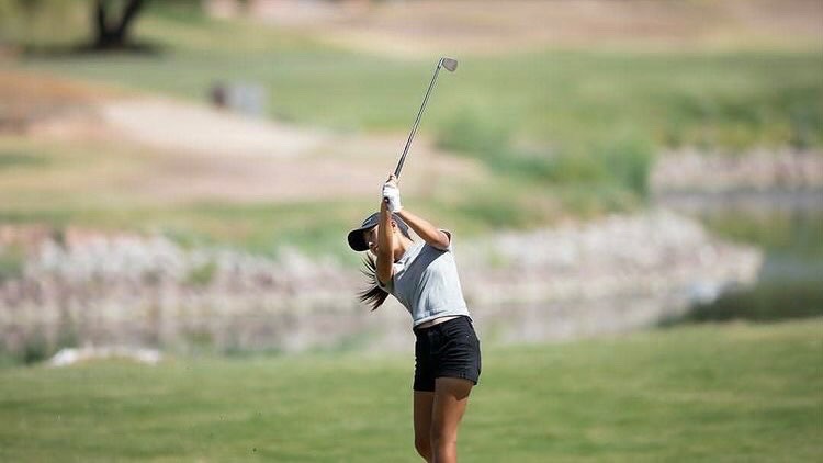 Senior Division 1 commit Kelsey Kim takes a swing during a tournament at the Stallion Mountain Golf Club in Las Vegas, Nevada on Friday, July 1.