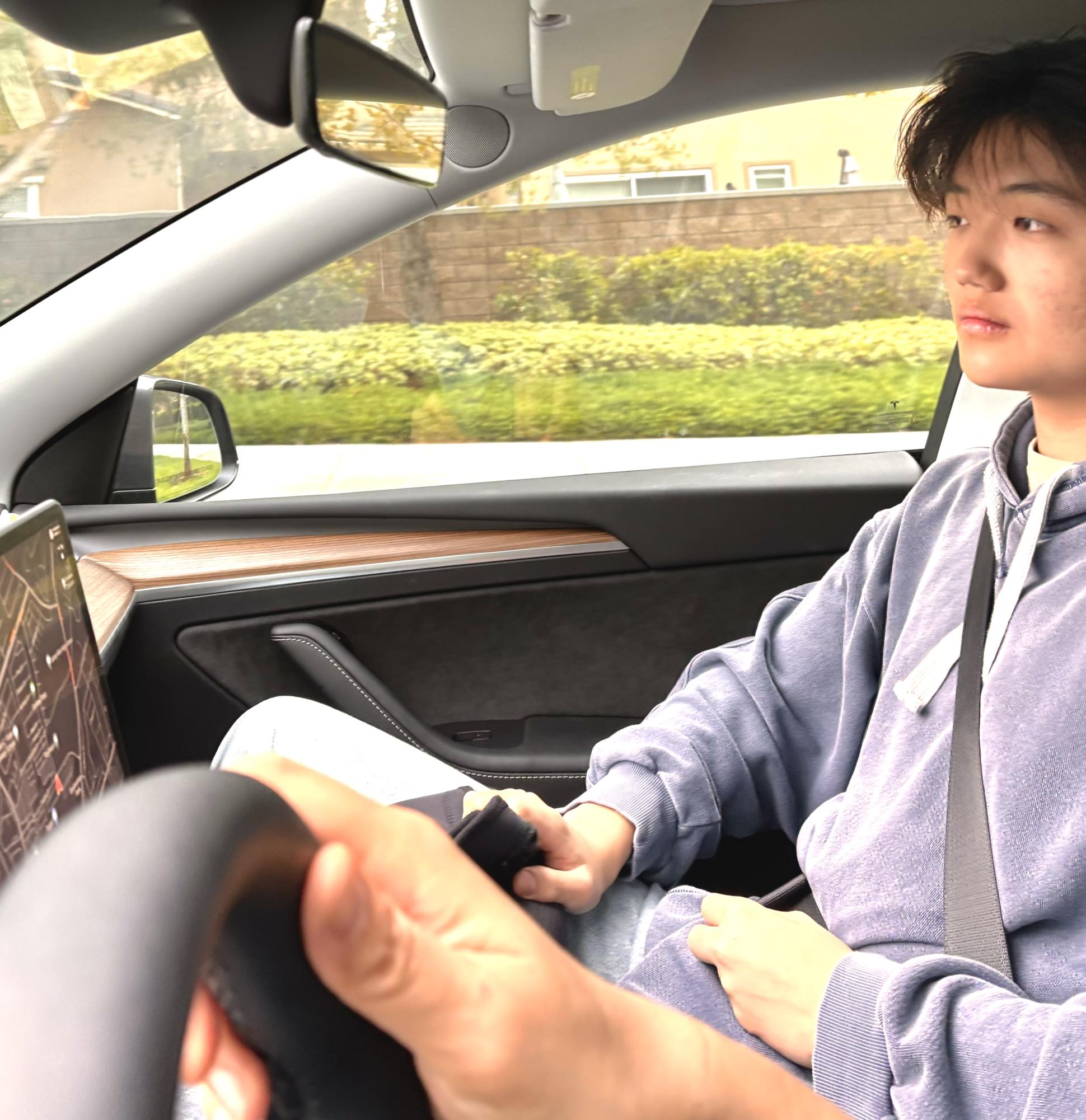 Senior Kayden Kim rides his family car, his mother driving, to school Monday, Sept. 30. (Image used with permission from Kayden Kim)
